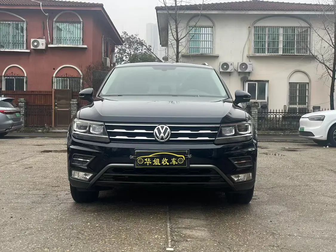 Volkswagen Tiguan L  из Китая