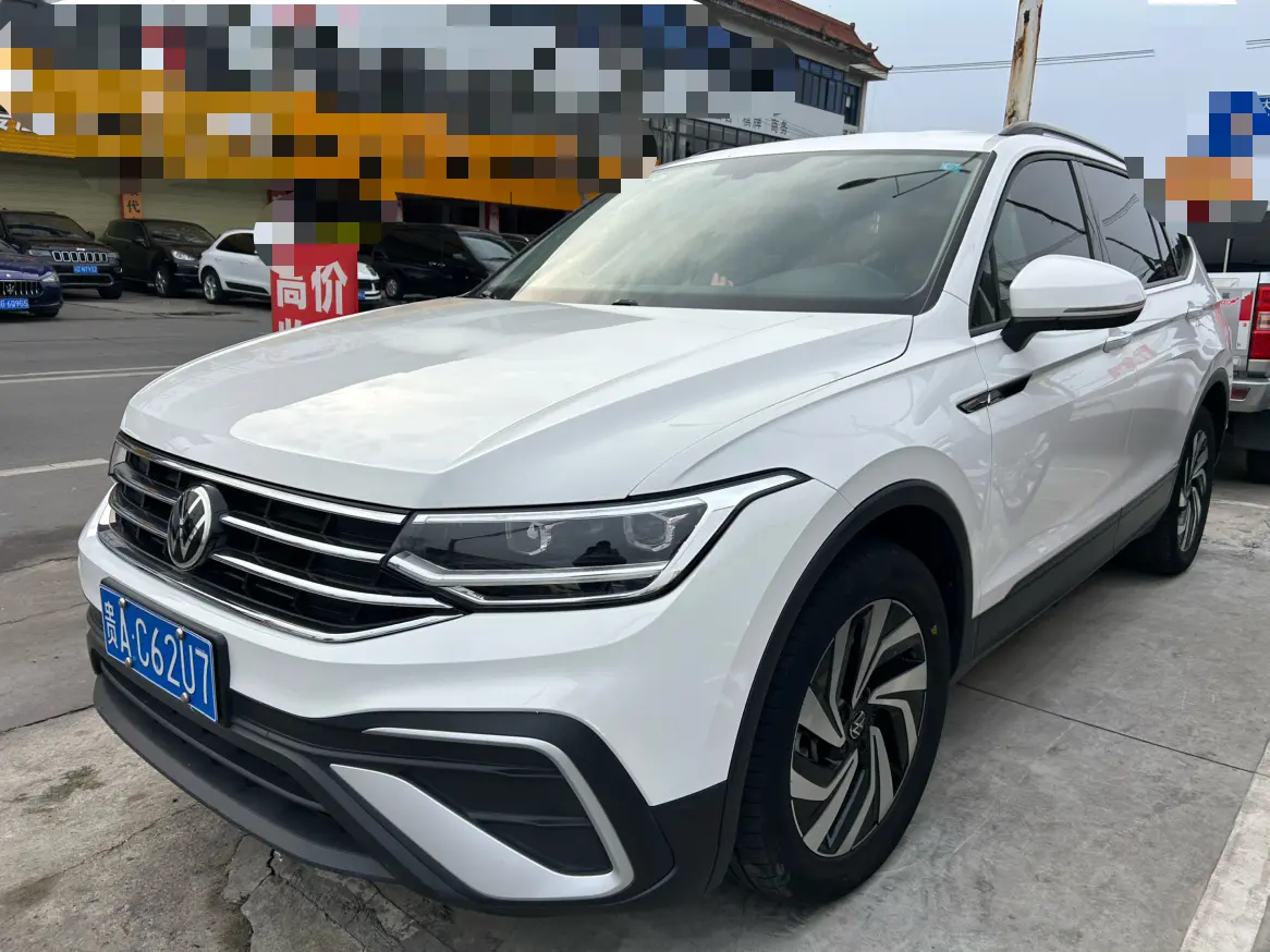 Volkswagen Tiguan L  из Китая