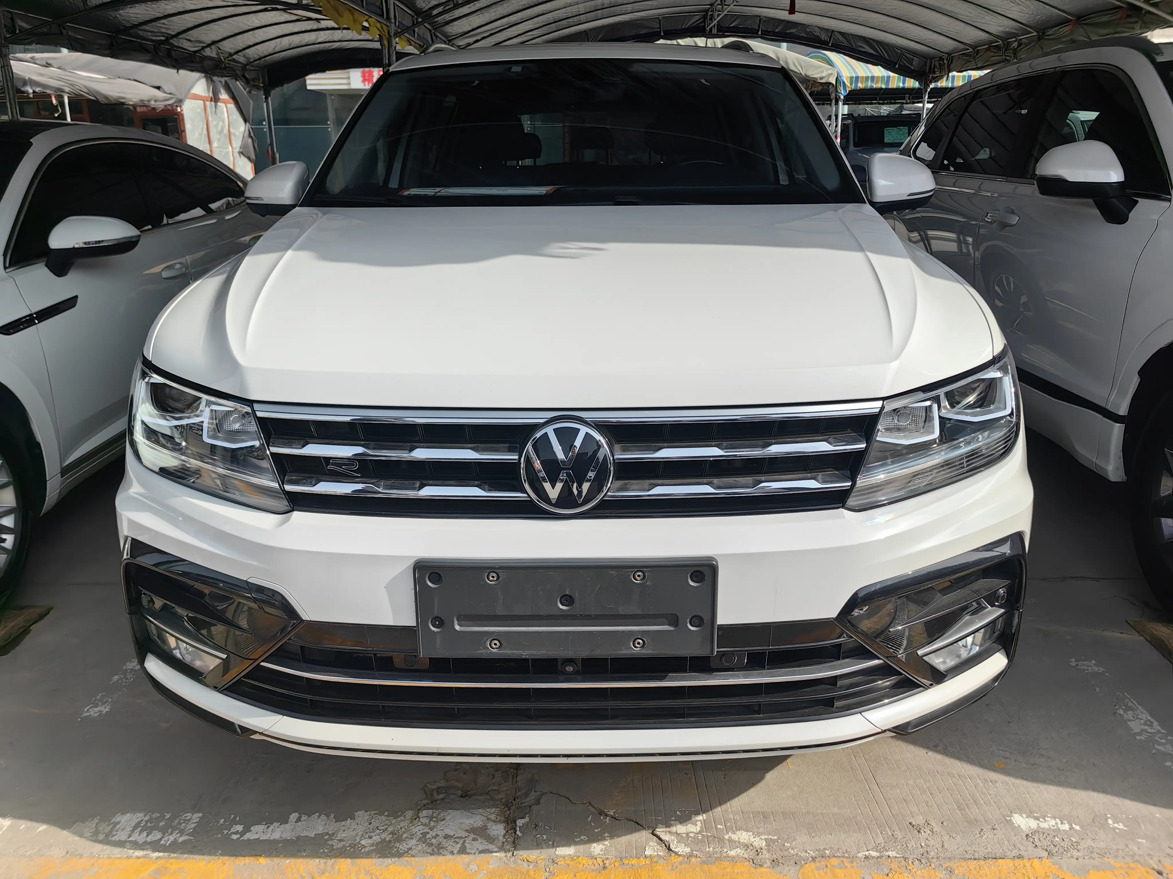 Volkswagen Tiguan L  из Китая