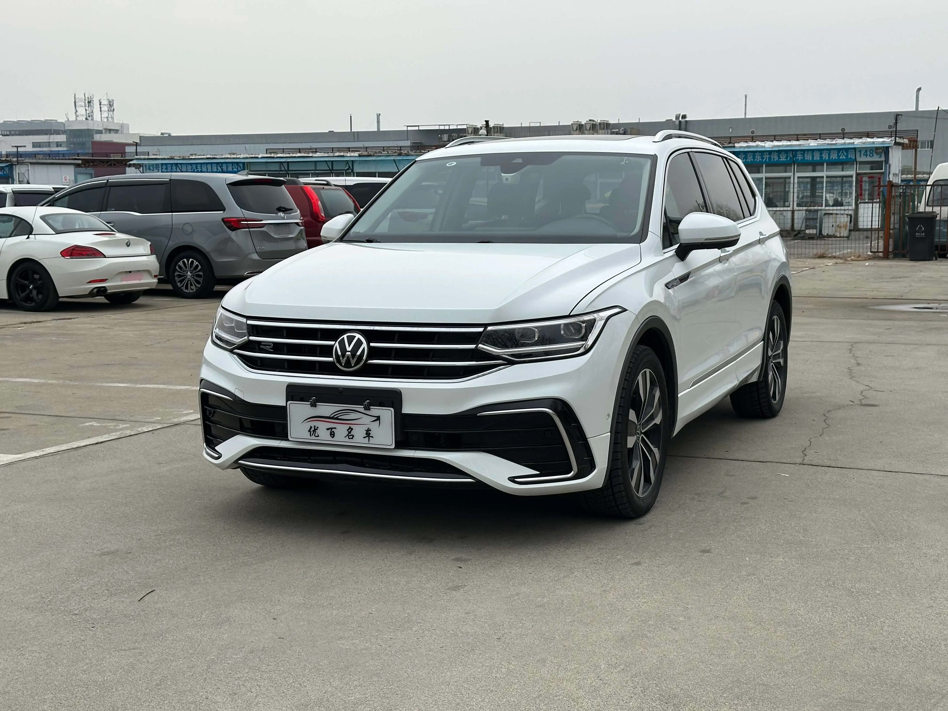 Volkswagen Tiguan L  из Китая