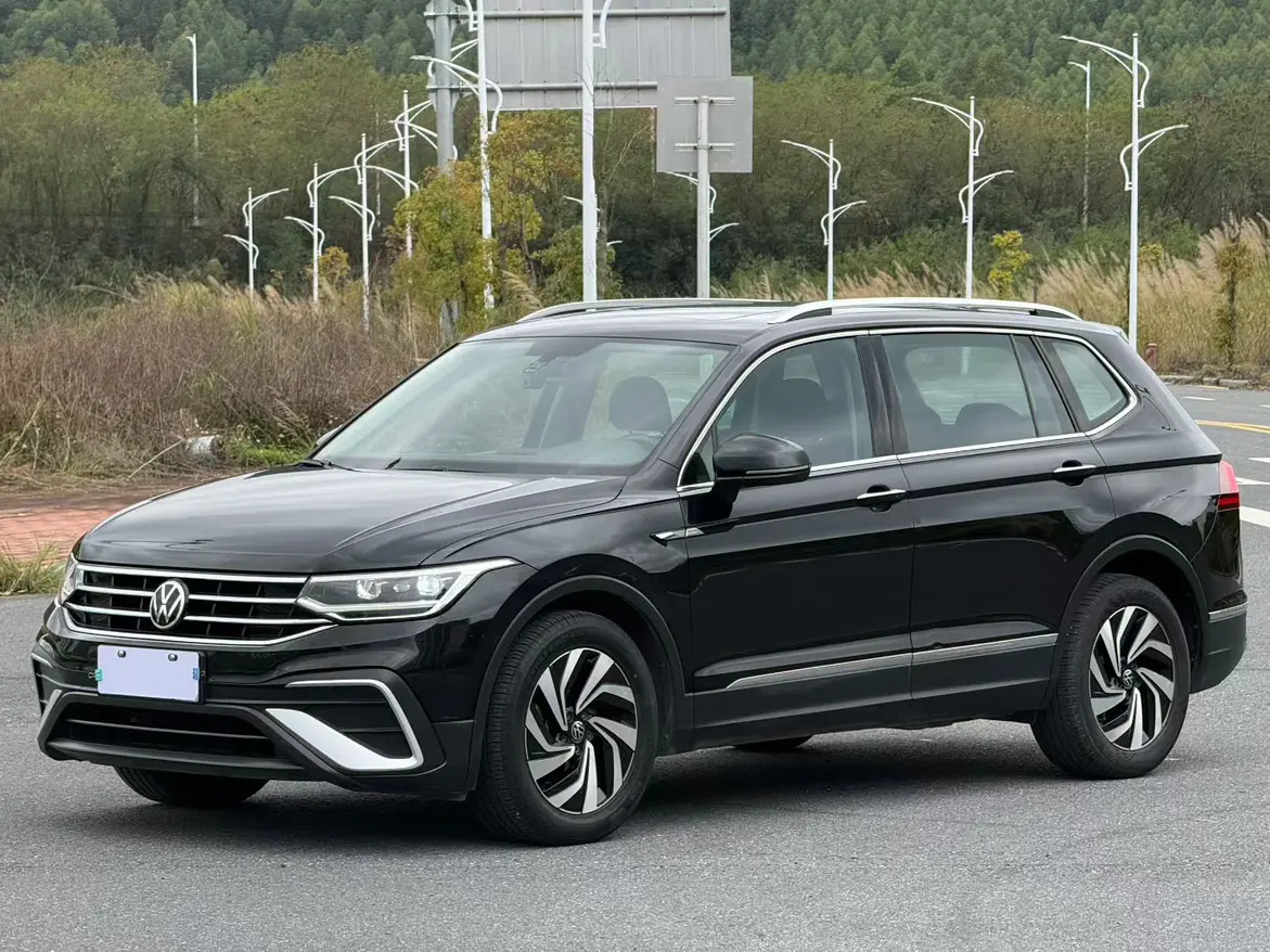 Volkswagen Tiguan L  из Китая