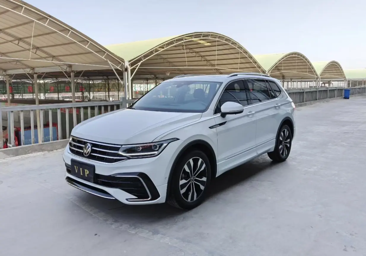 Volkswagen Tiguan L  из Китая