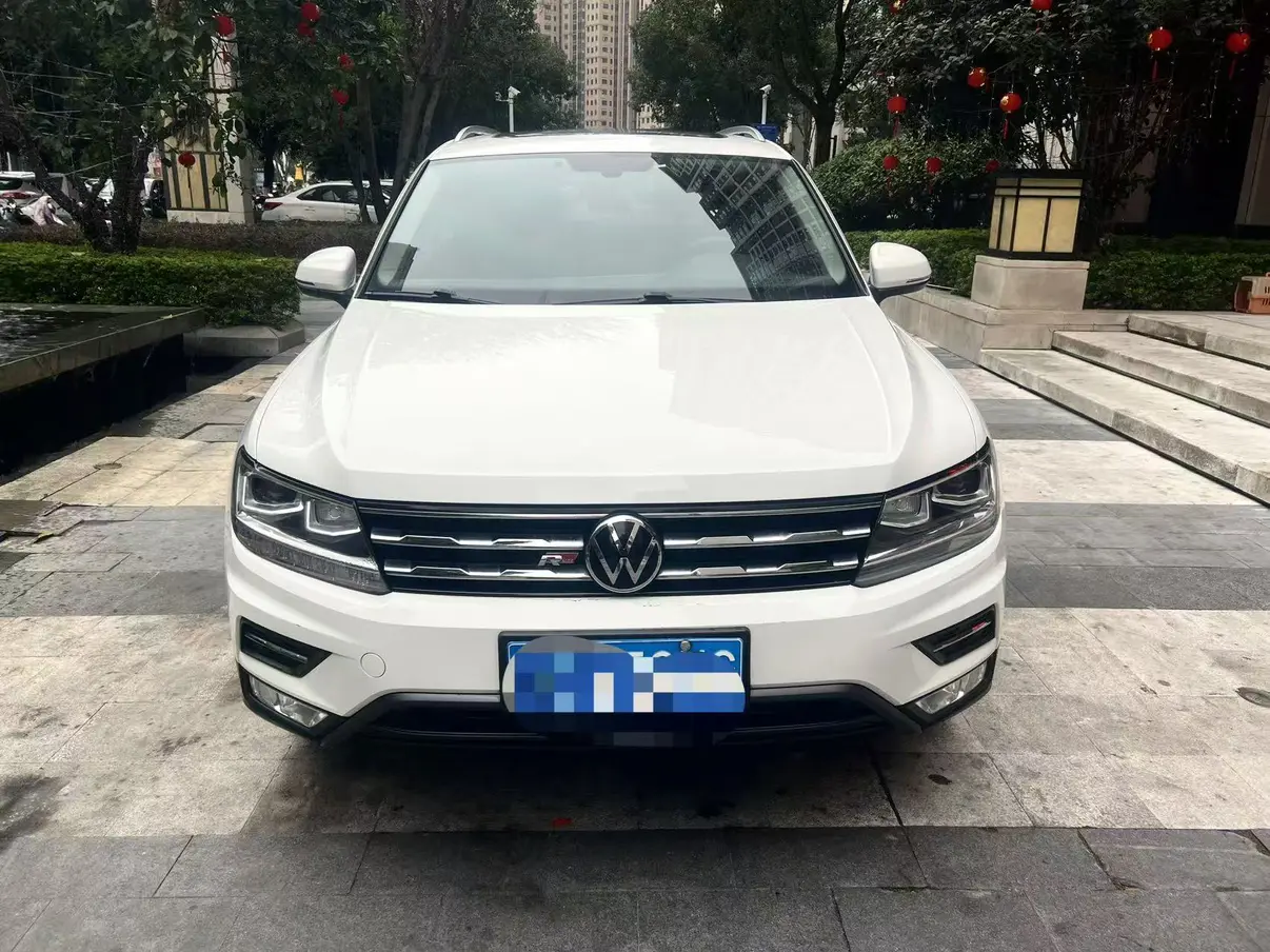 Volkswagen Tiguan L  из Китая