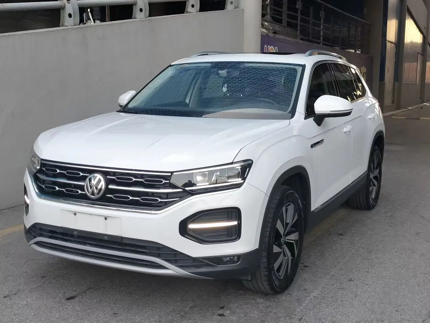 Volkswagen Tayron  из Китая