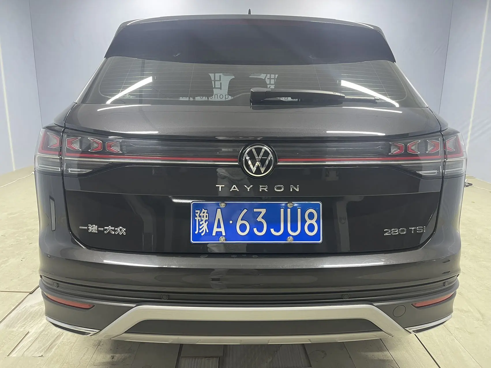 Volkswagen Tayron  из Китая