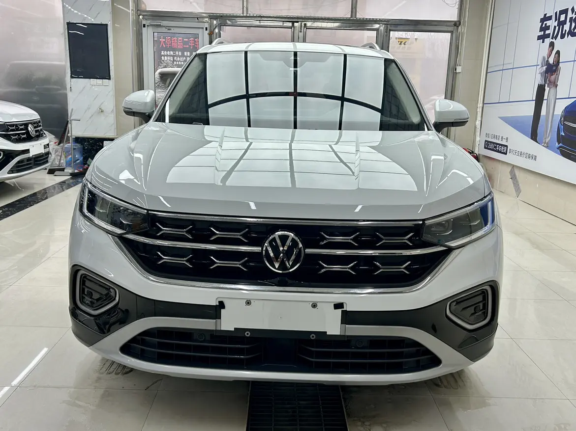 Volkswagen Tayron  из Китая