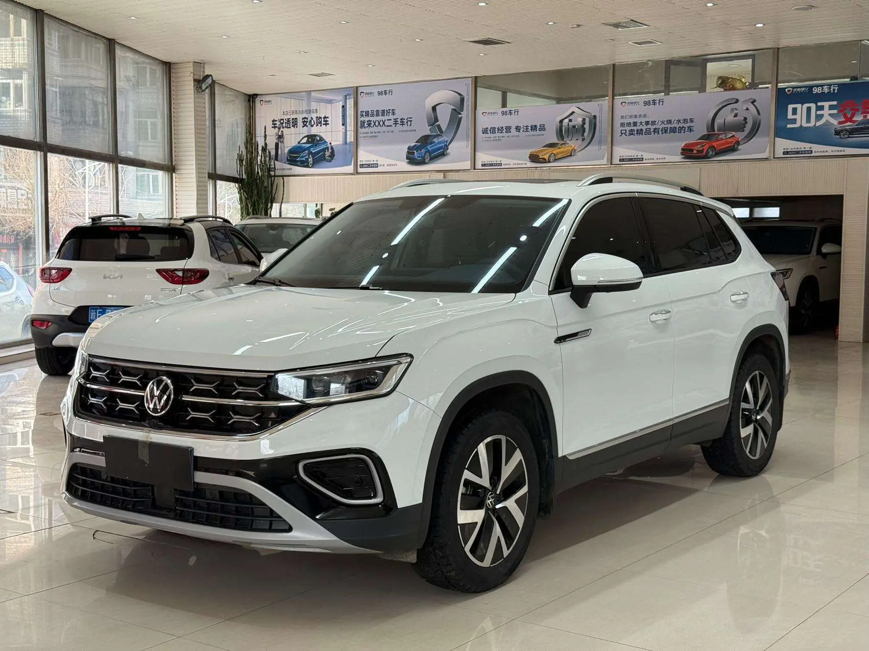 Volkswagen Tayron  из Китая