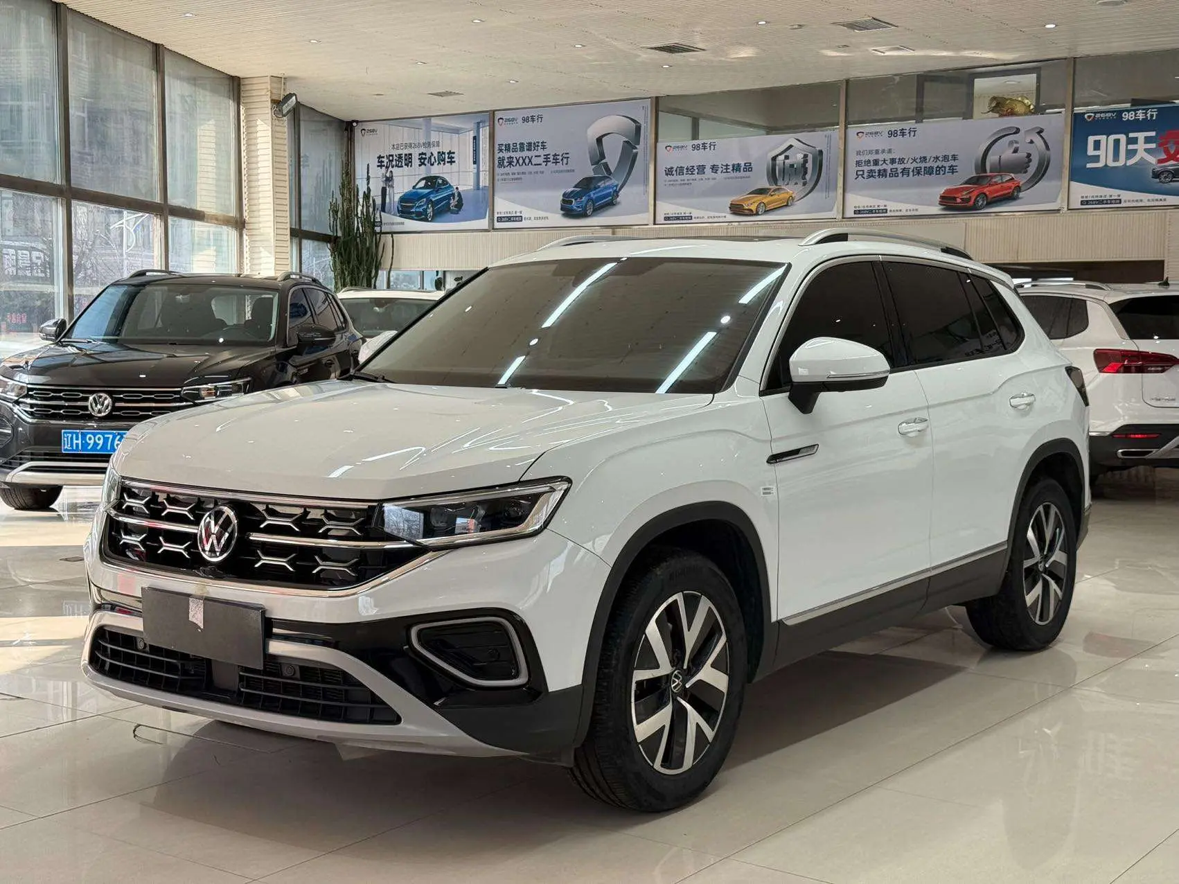 Volkswagen Tayron  из Китая