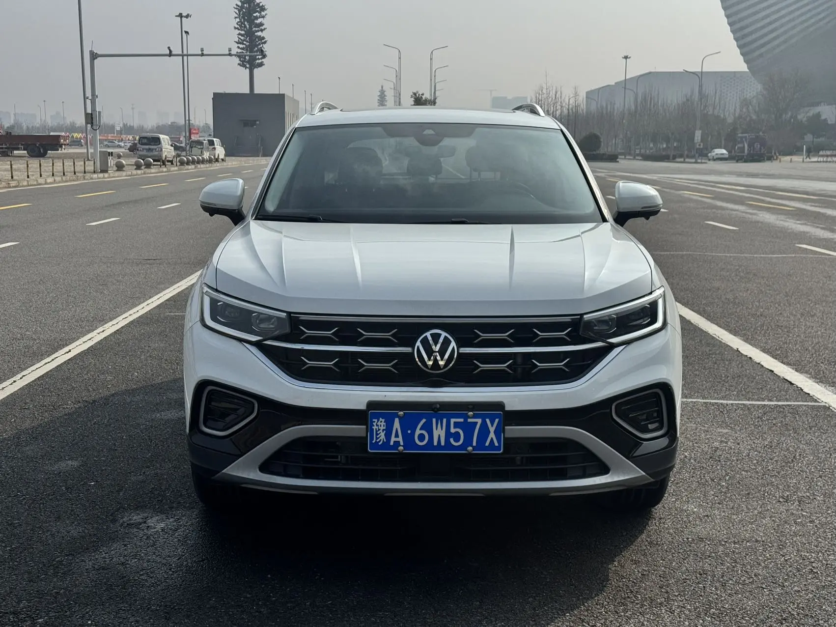 Volkswagen Tayron  из Китая