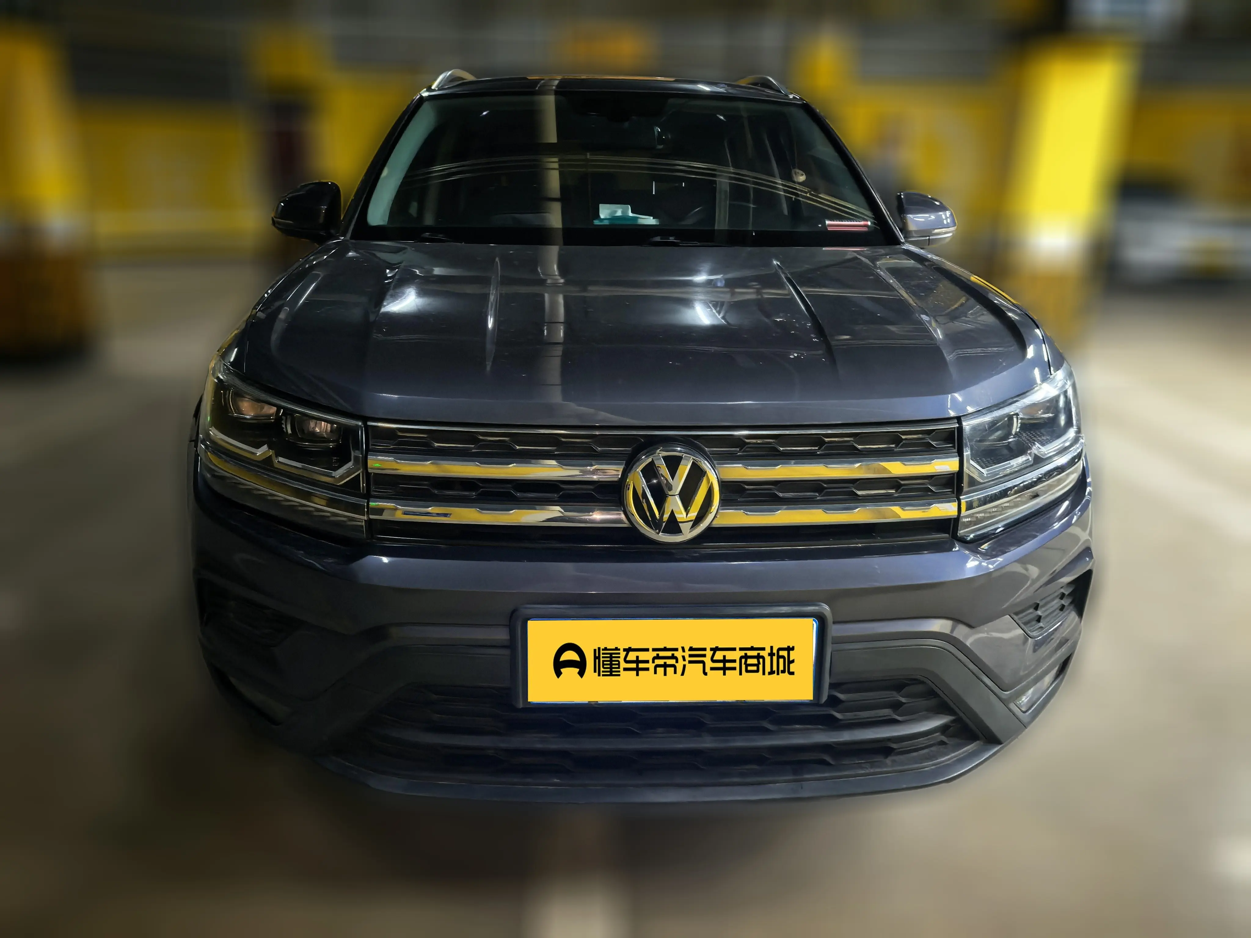 Volkswagen Tharu  из Китая