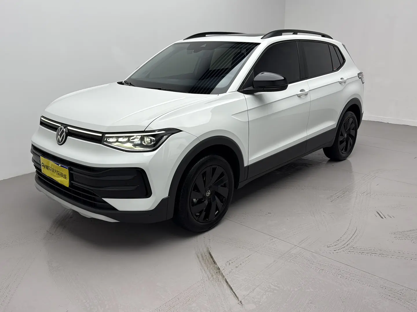 Volkswagen Tharu  из Китая