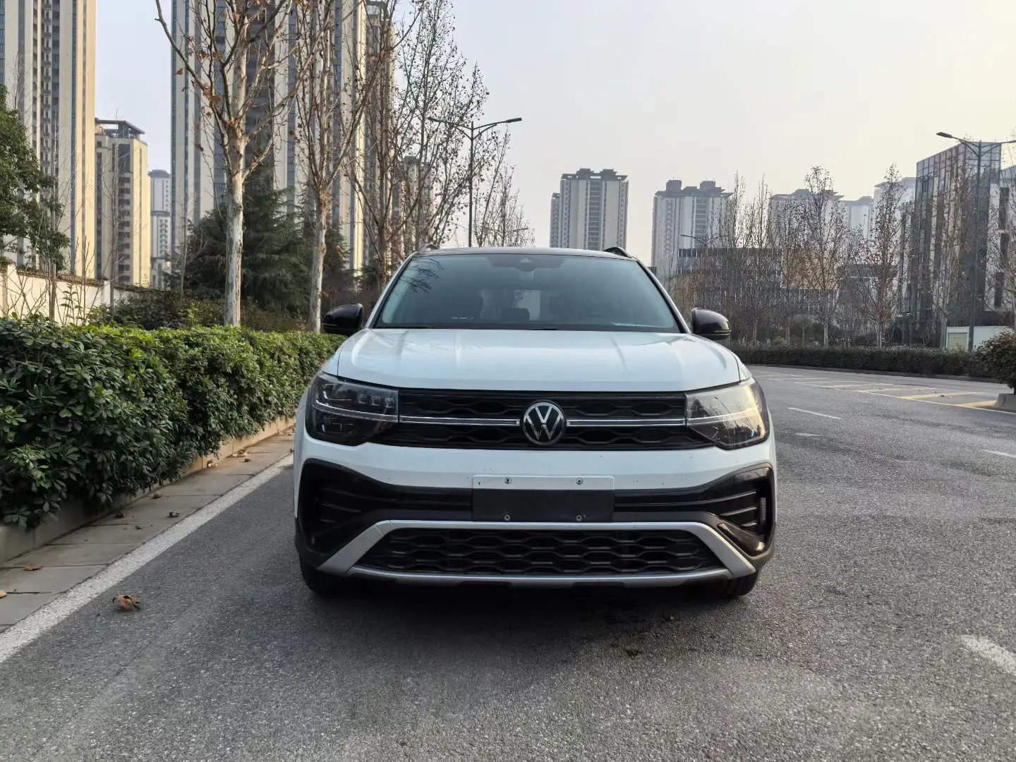 Volkswagen Tharu  из Китая