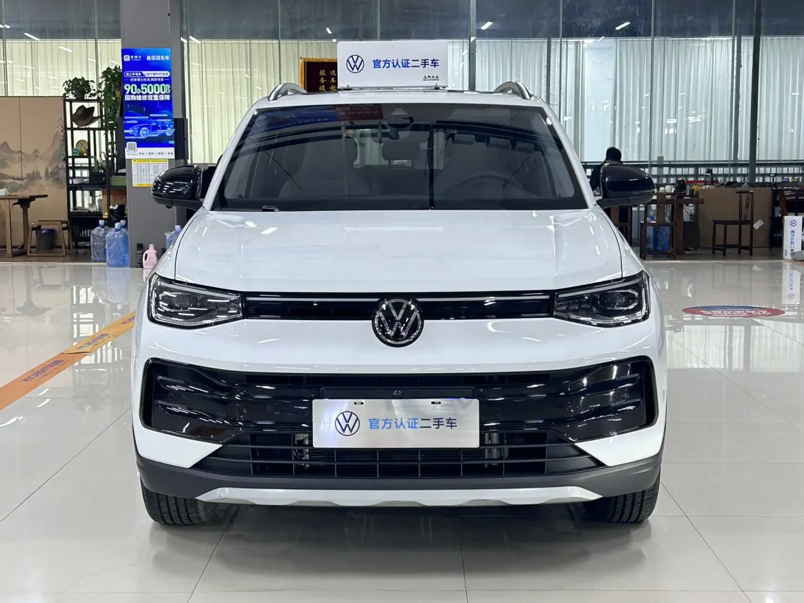 Volkswagen Tharu  из Китая