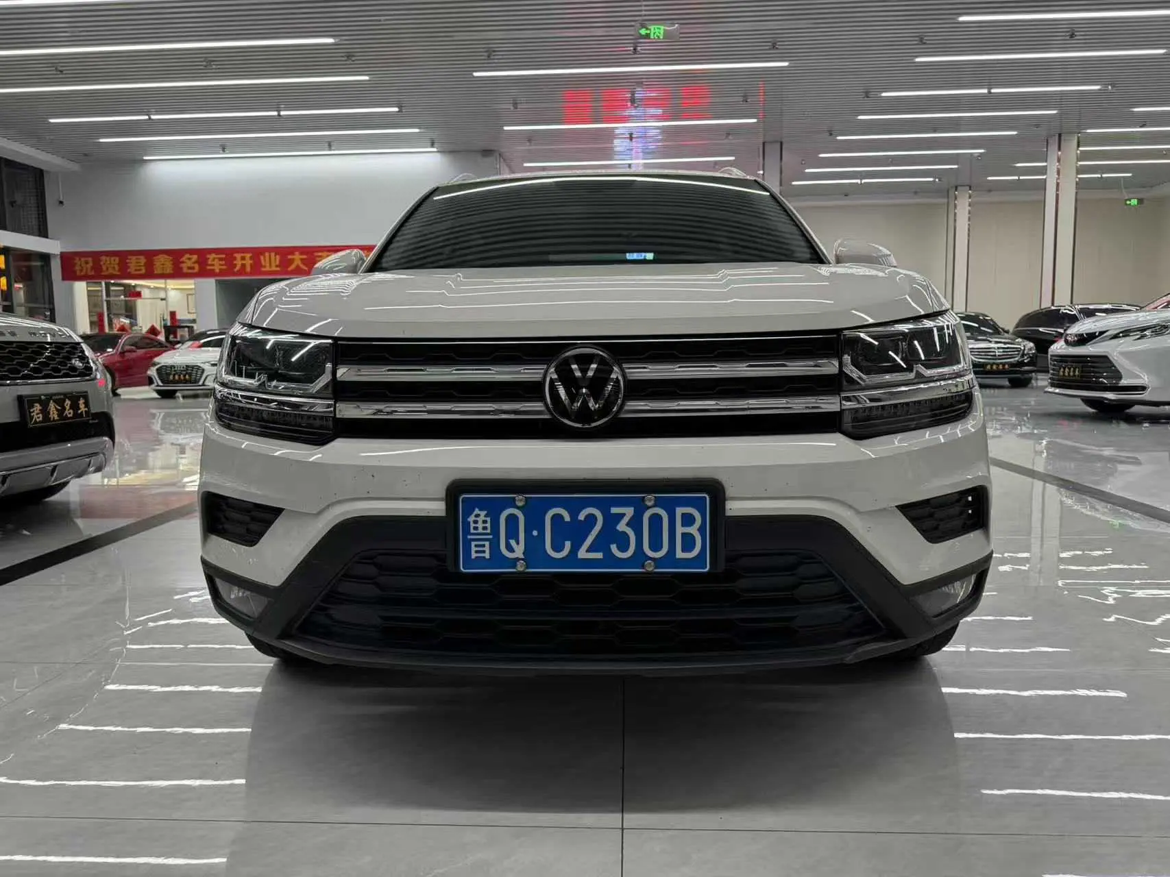 Volkswagen Tharu  из Китая