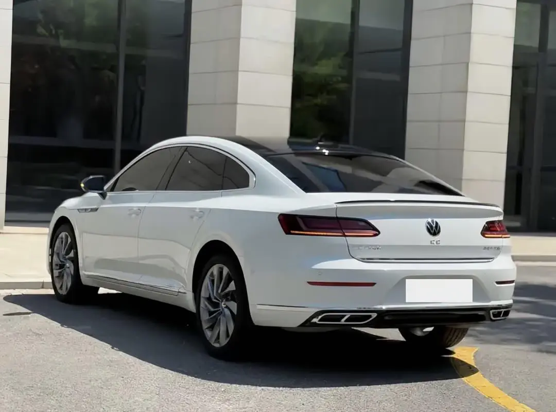 Volkswagen Arteon (CC)  из Китая