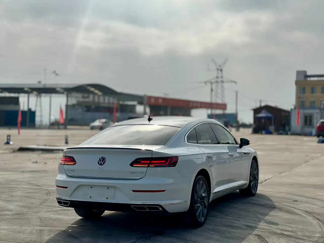 Volkswagen Arteon (CC)  из Китая