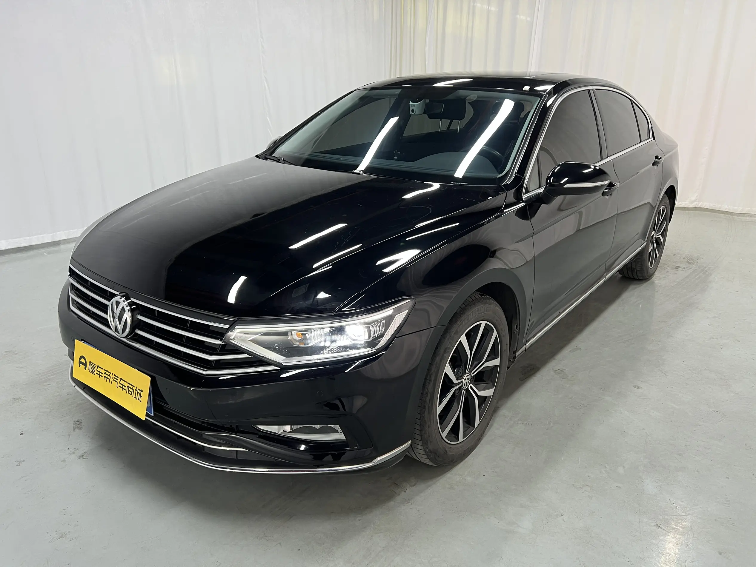 Volkswagen Magotan  из Китая