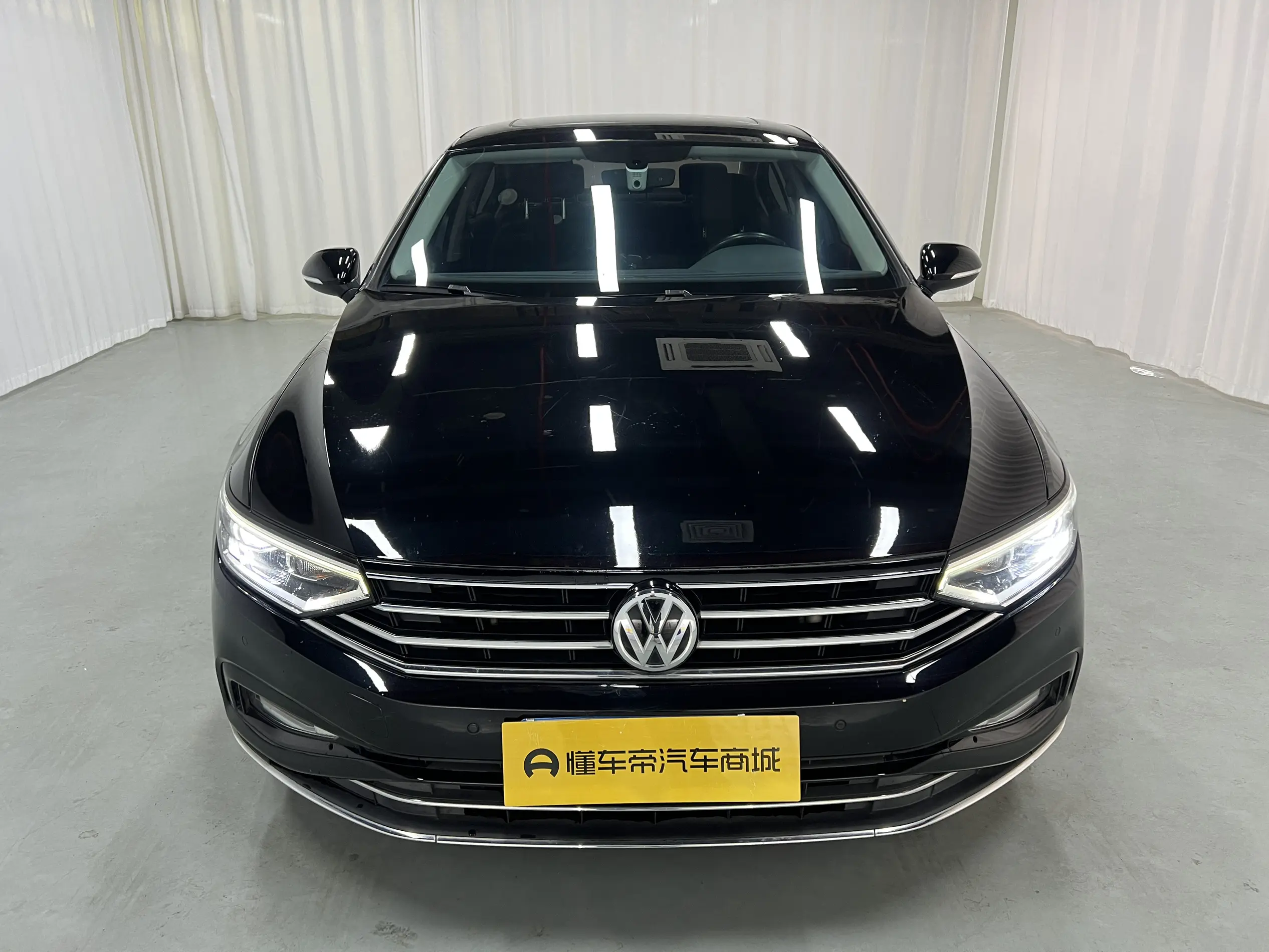 Volkswagen Magotan  из Китая