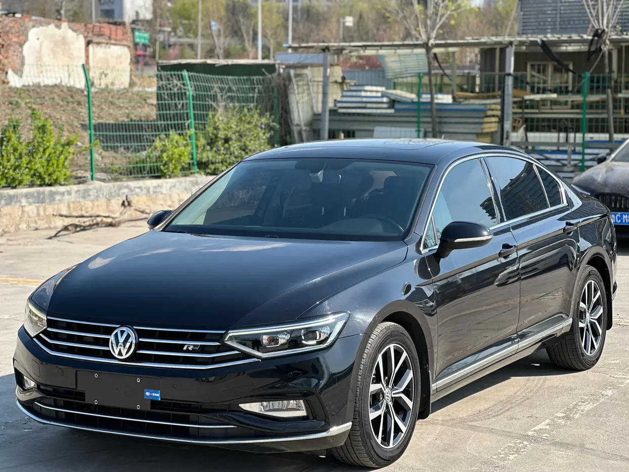 Volkswagen Magotan  из Китая