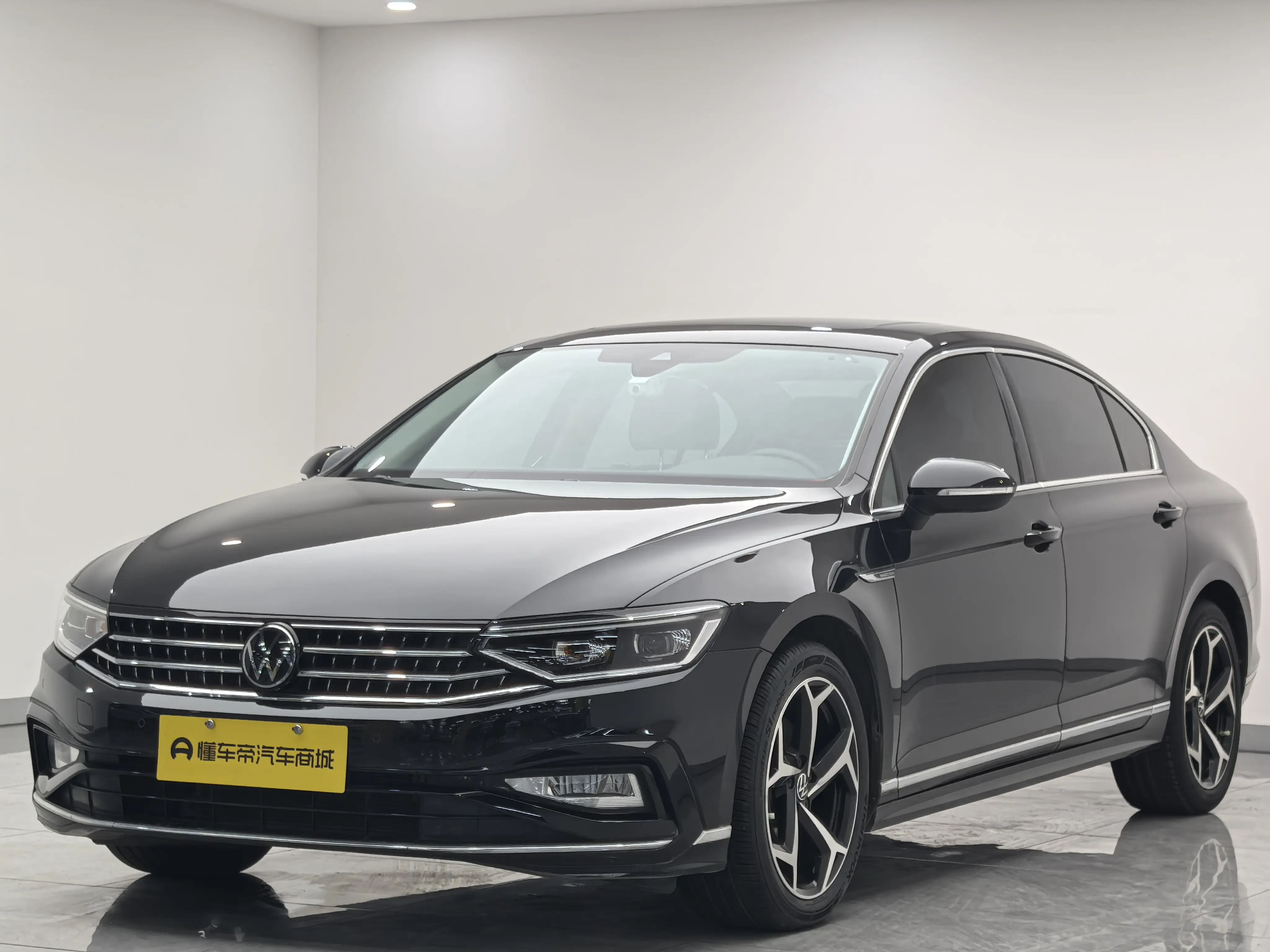 Volkswagen Magotan  из Китая