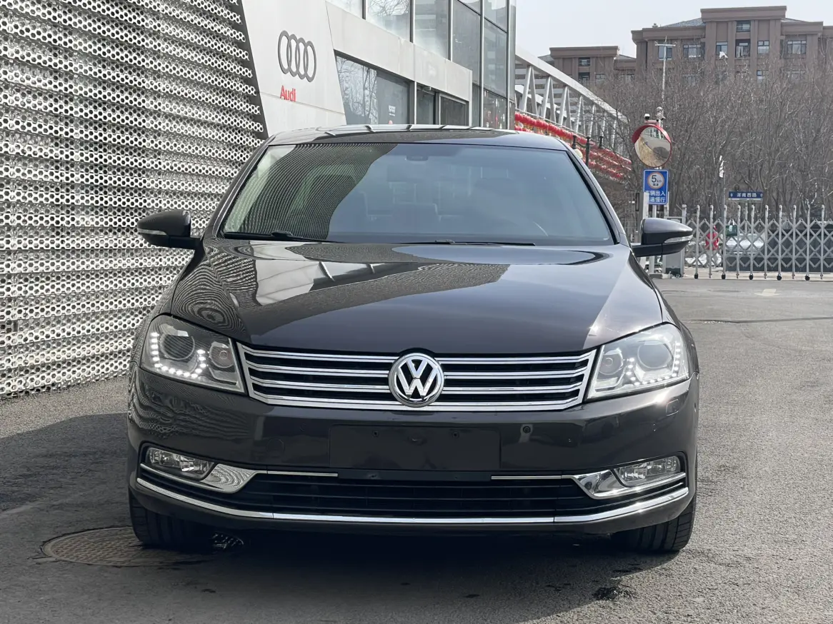 Volkswagen Magotan  из Китая