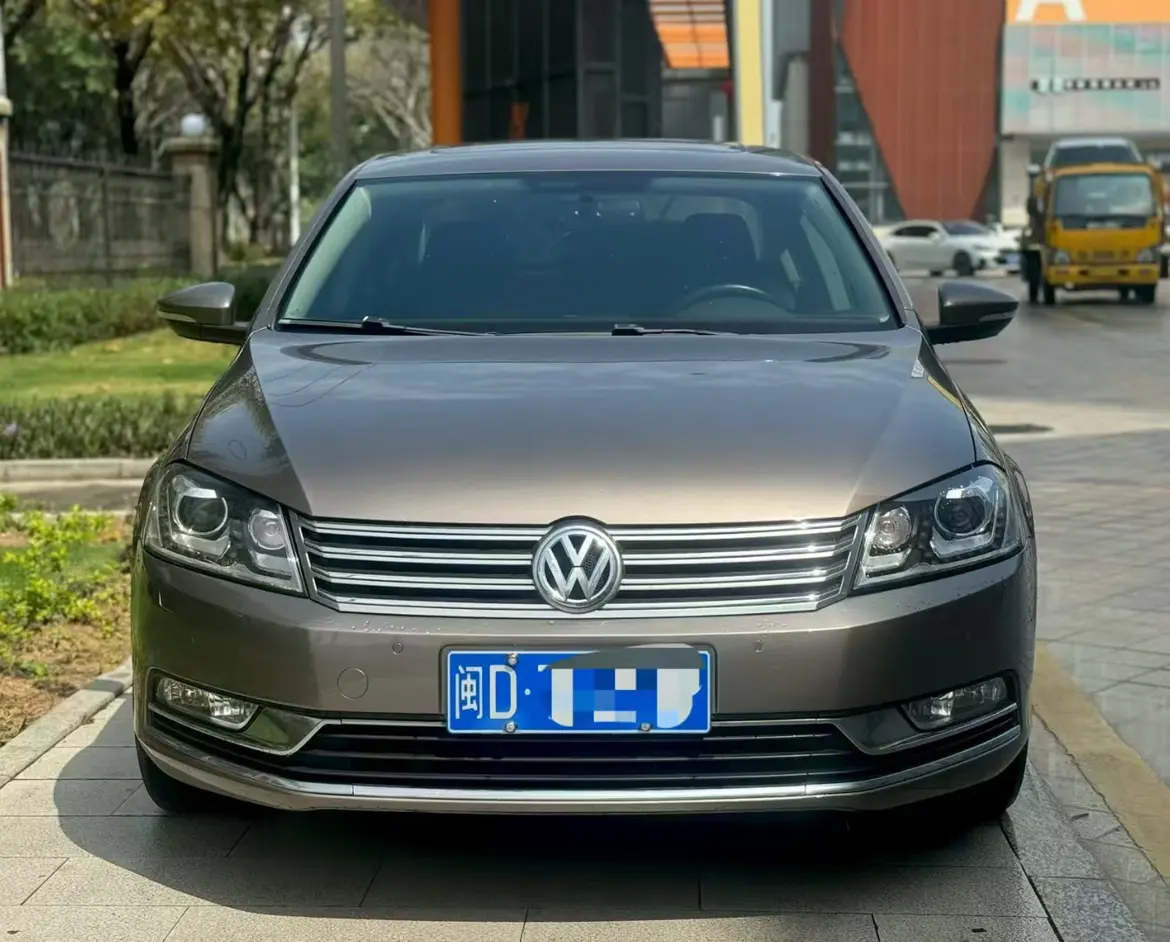Volkswagen Magotan  из Китая