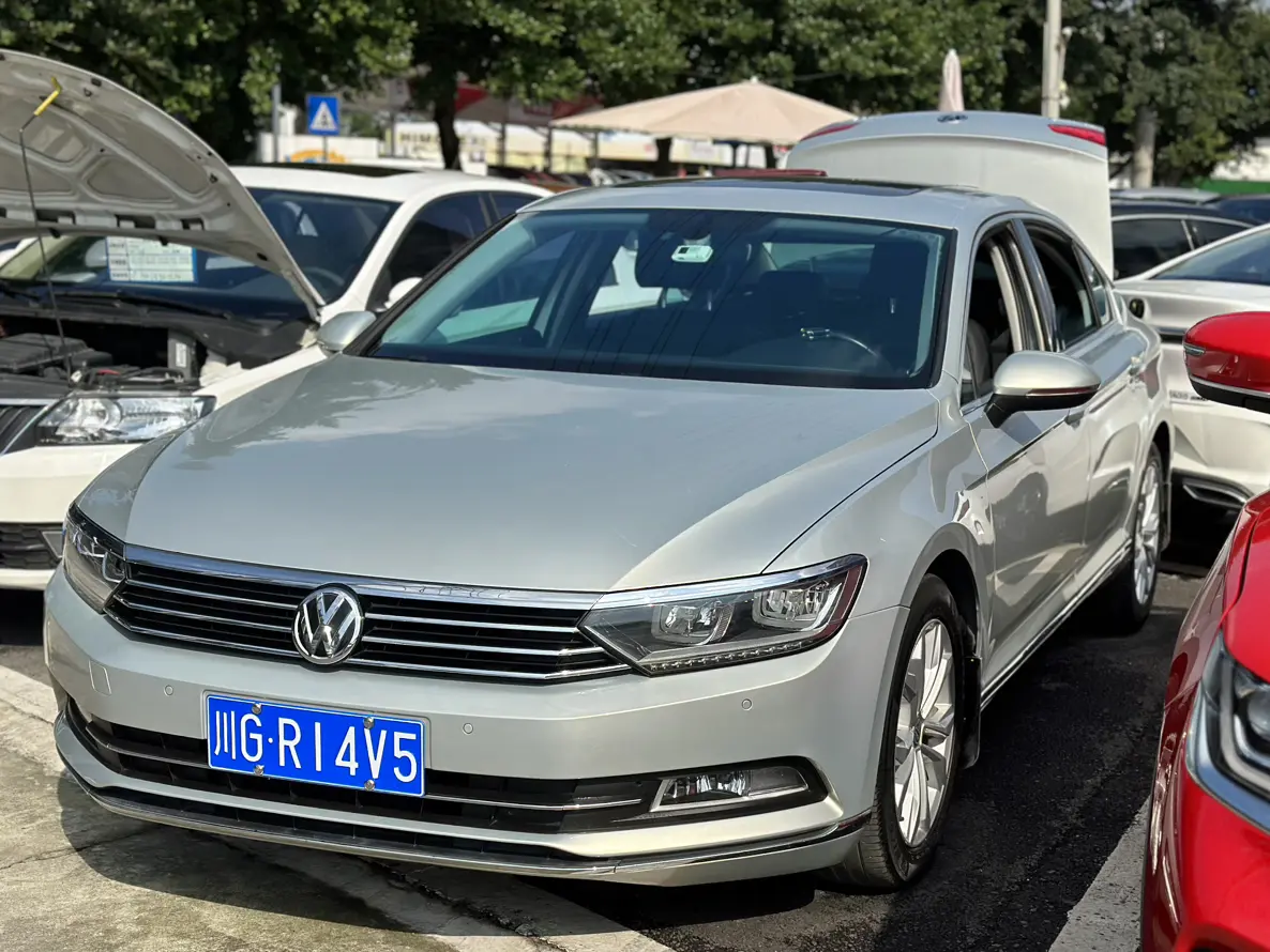 Volkswagen Magotan  из Китая