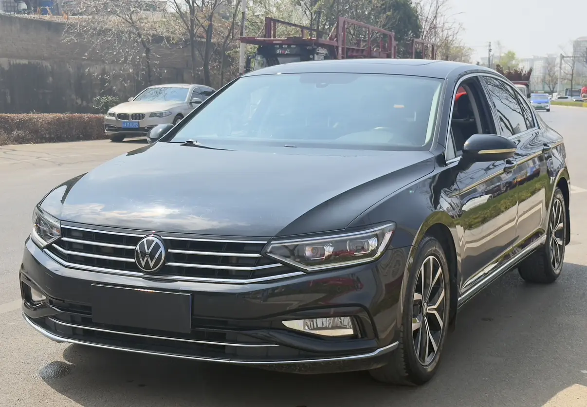 Volkswagen Magotan  из Китая