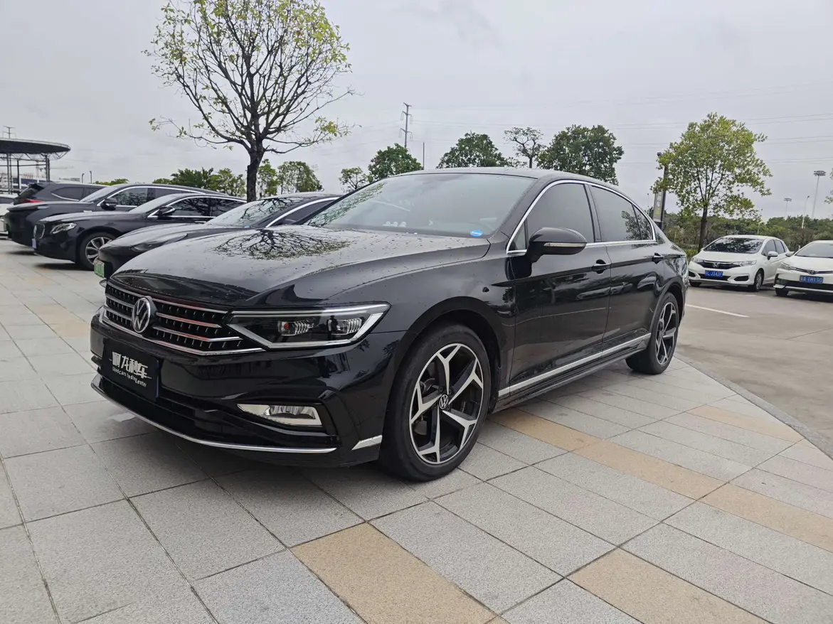 Volkswagen Magotan  из Китая