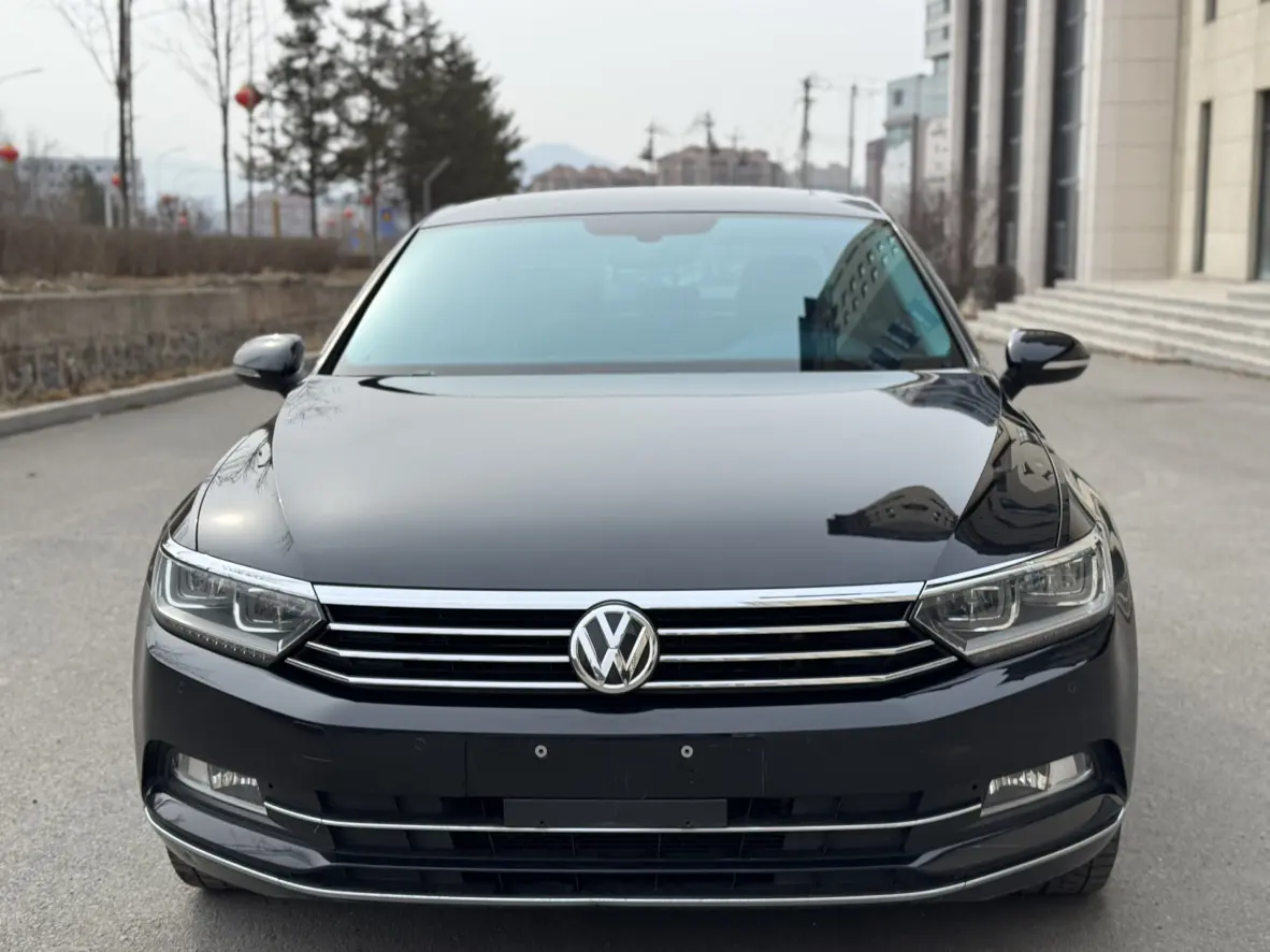 Volkswagen Magotan  из Китая