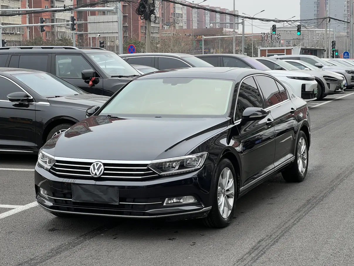 Volkswagen Magotan  из Китая