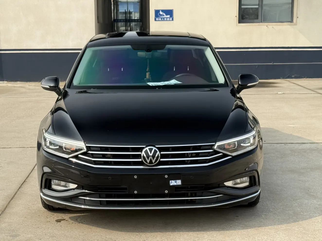 Volkswagen Magotan  из Китая