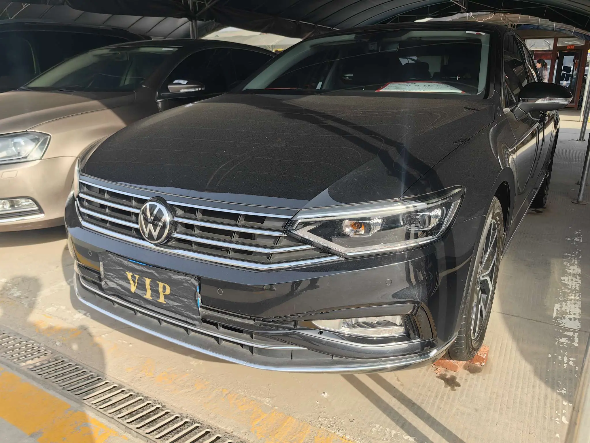 Volkswagen Magotan  из Китая