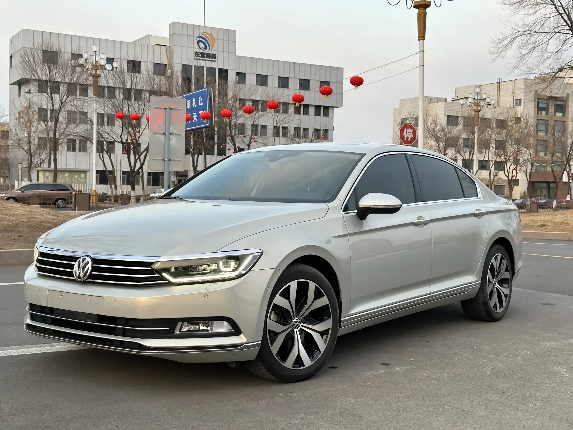 Volkswagen Magotan  из Китая