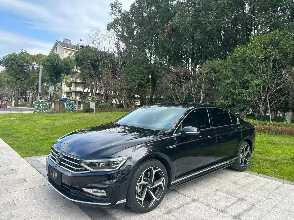 Volkswagen Magotan  из Китая