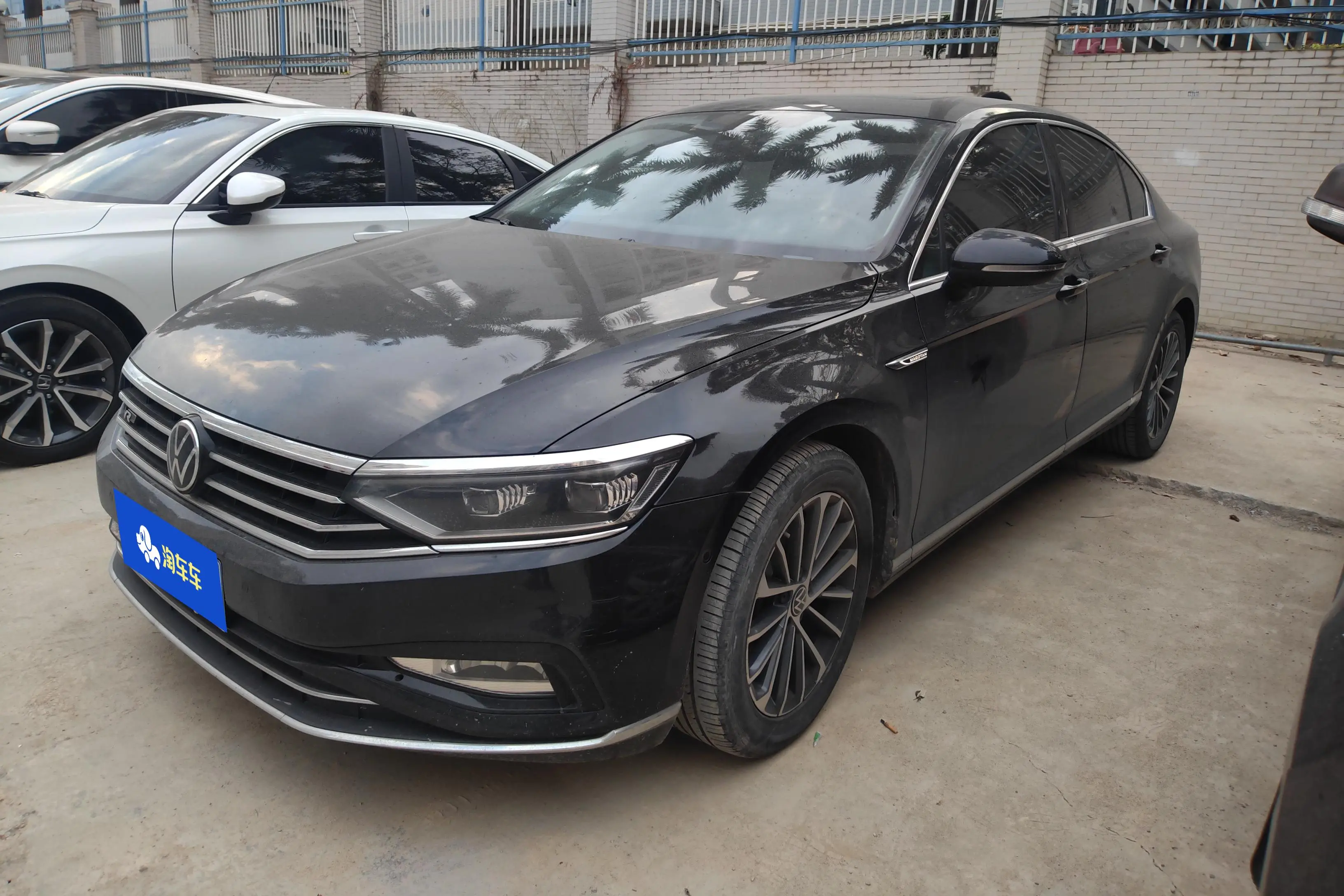 Volkswagen Magotan  из Китая