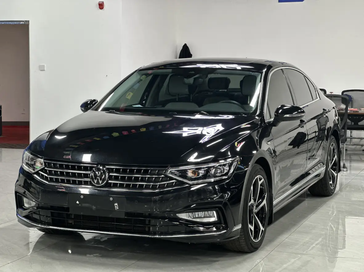 Volkswagen Magotan  из Китая