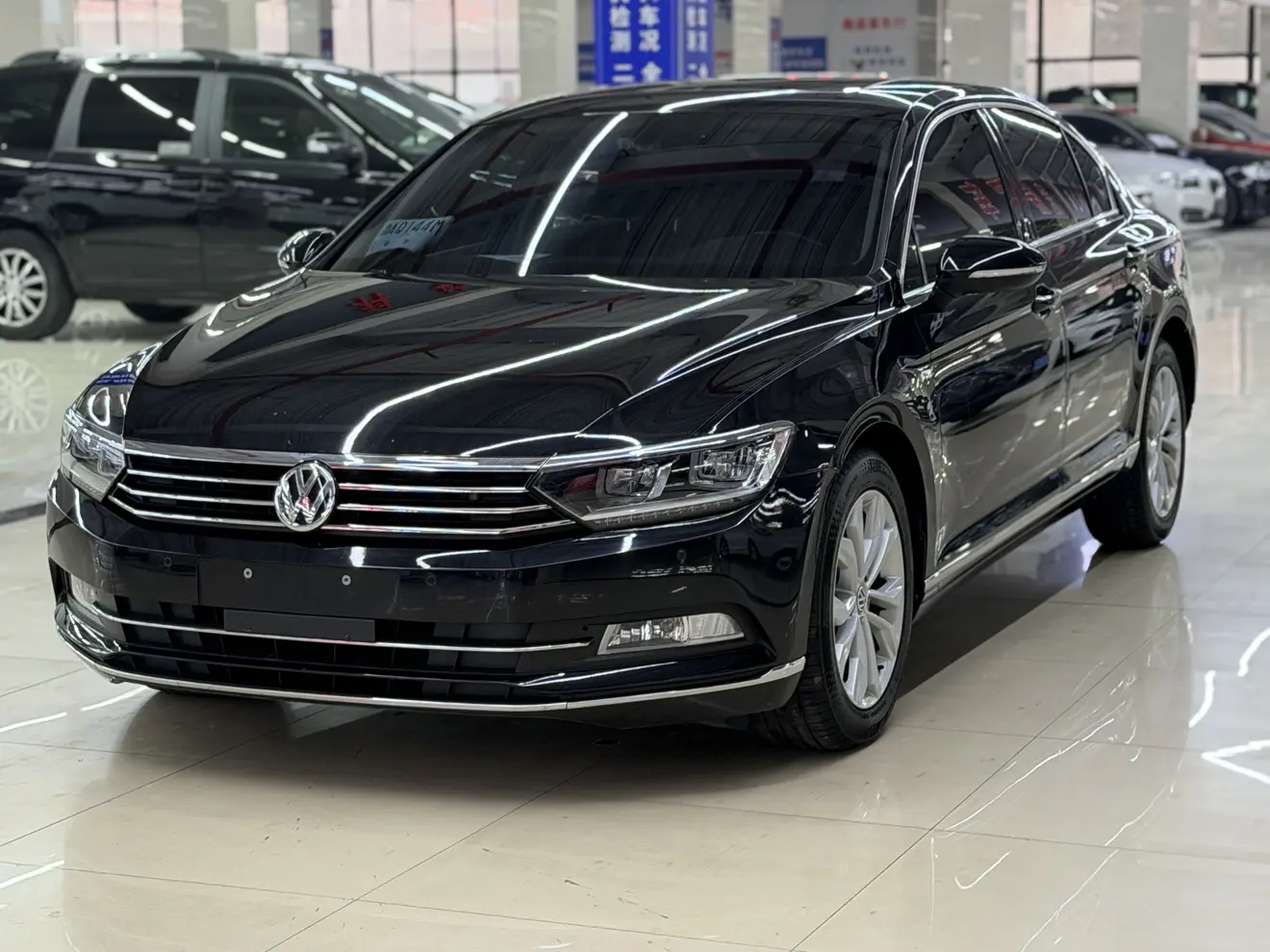 Volkswagen Magotan  из Китая