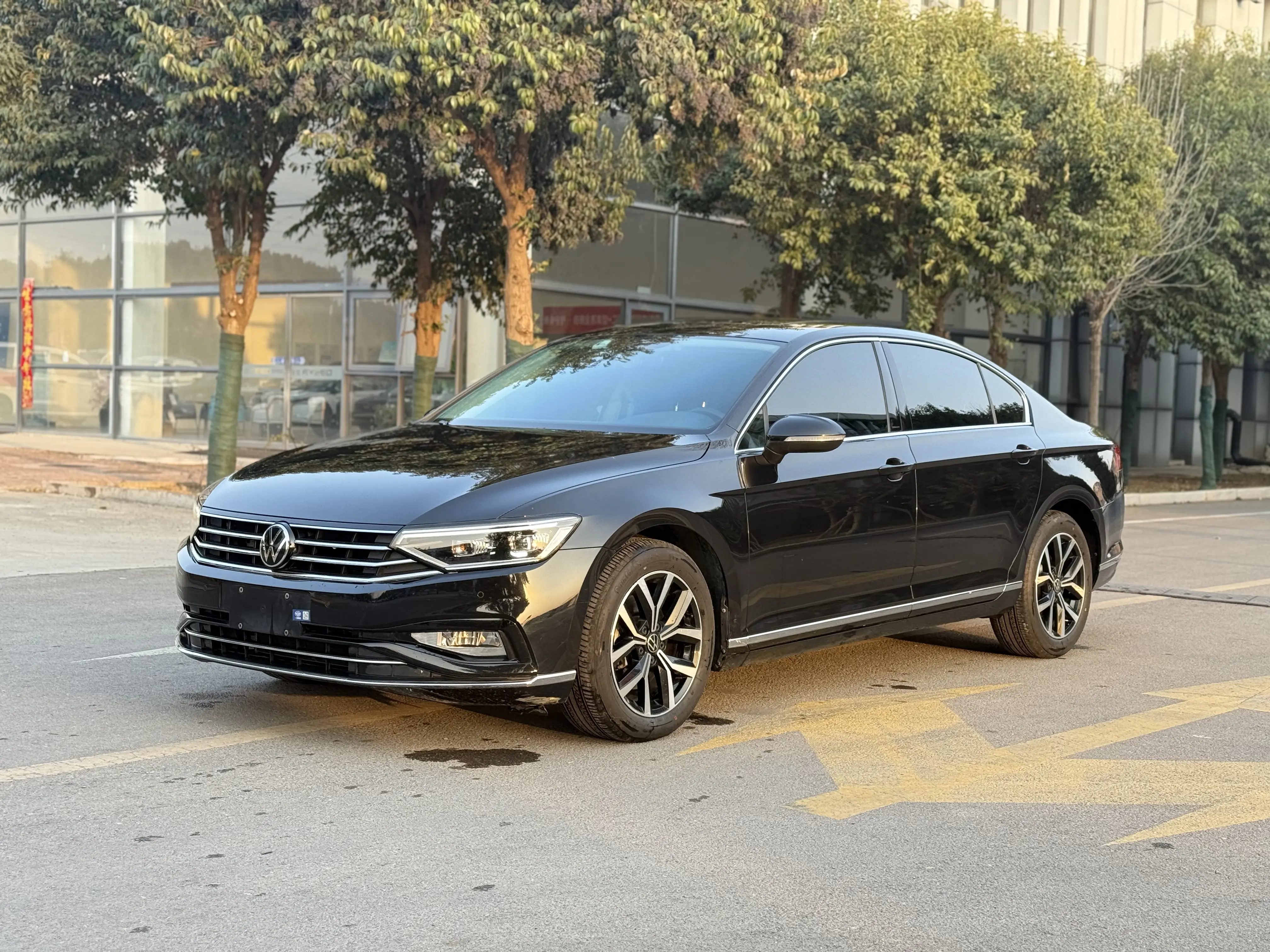 Volkswagen Magotan  из Китая