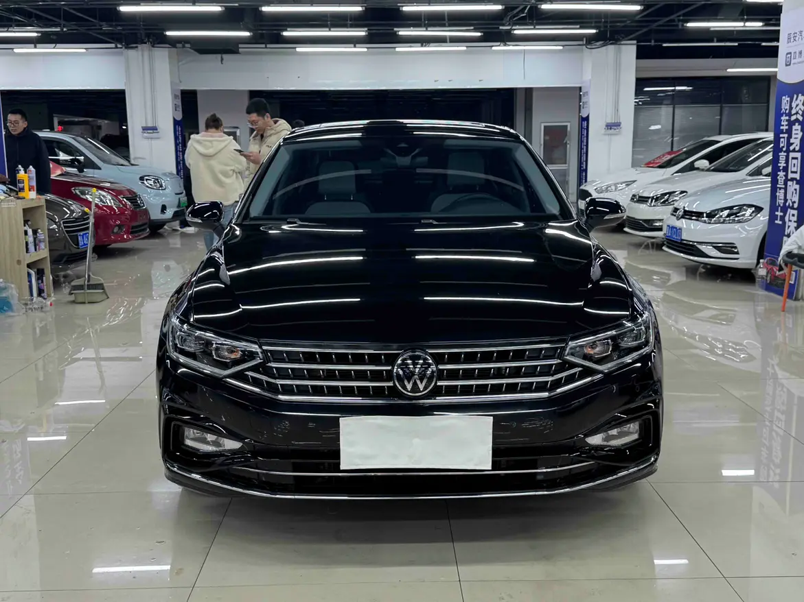 Volkswagen Magotan  из Китая