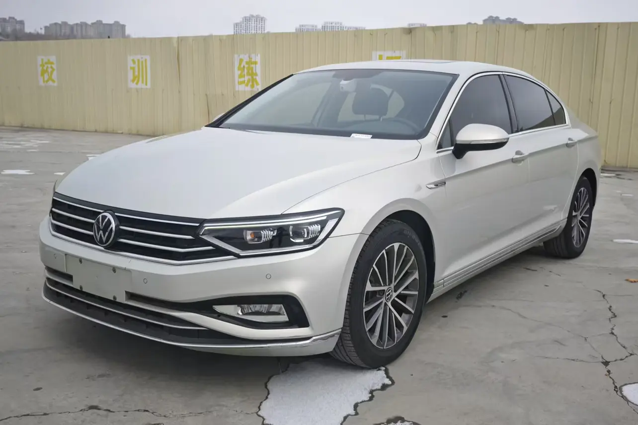 Volkswagen Magotan  из Китая