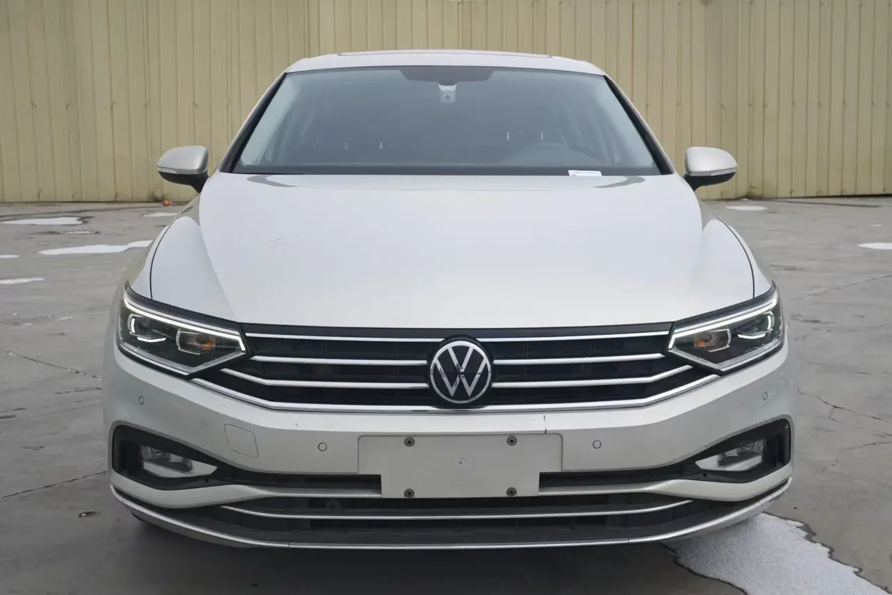 Volkswagen Magotan  из Китая