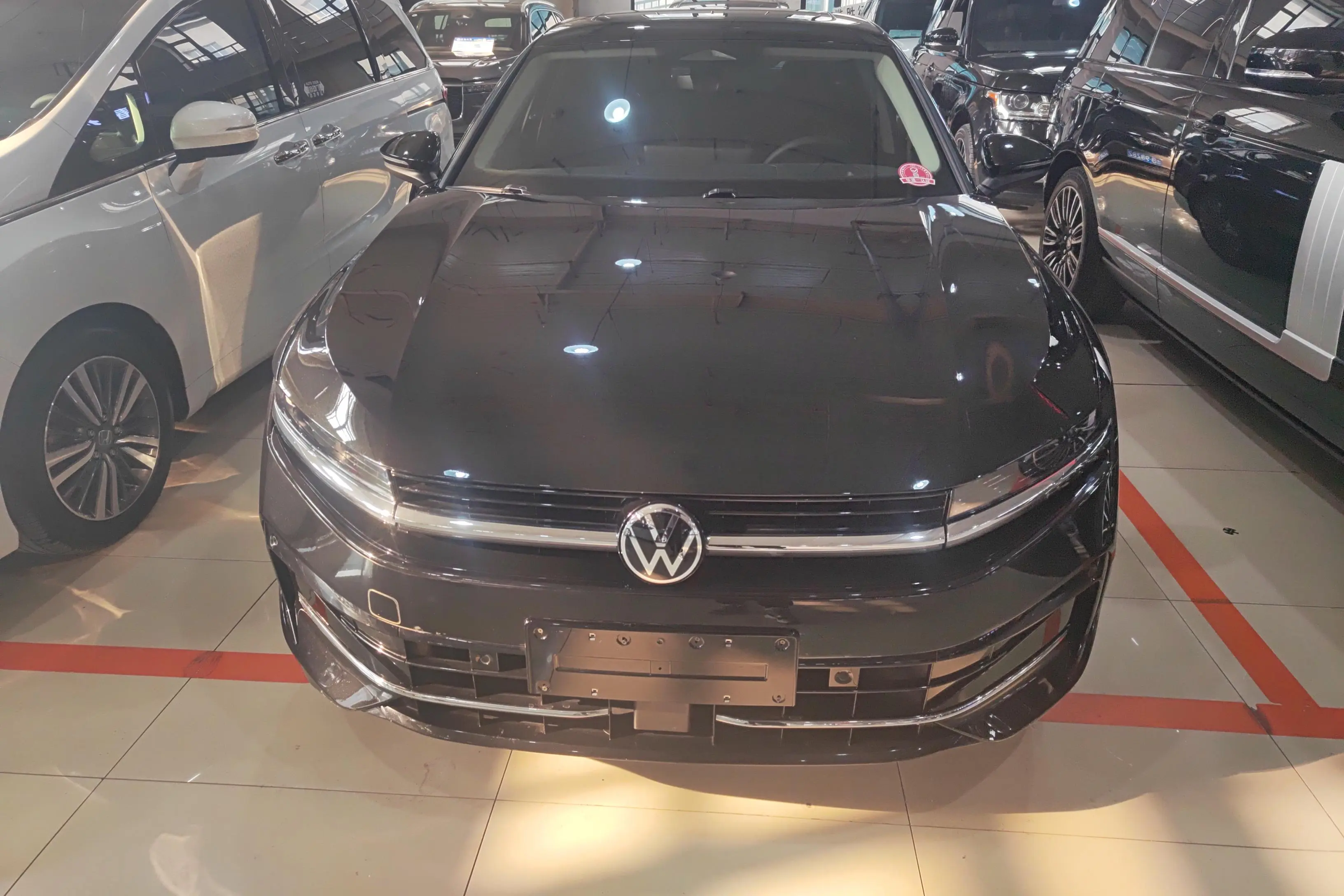 Volkswagen Magotan  из Китая