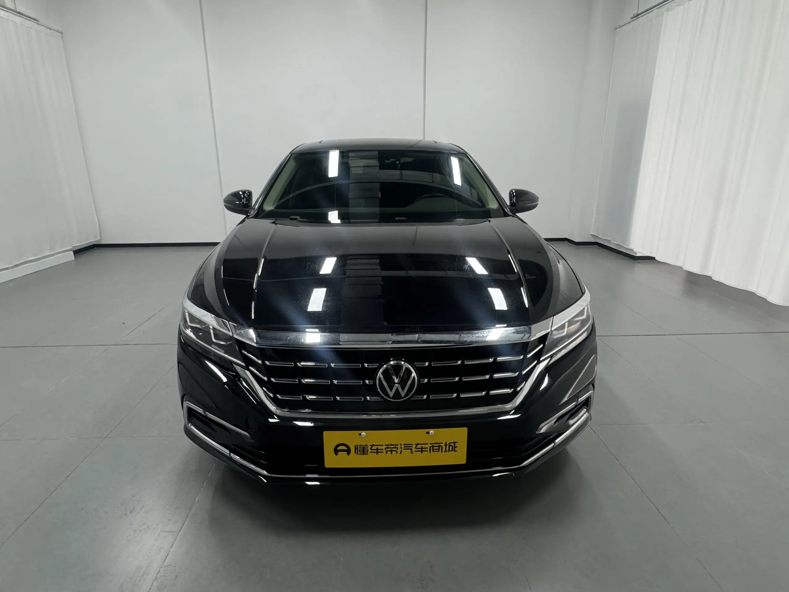Volkswagen Passat  из Китая