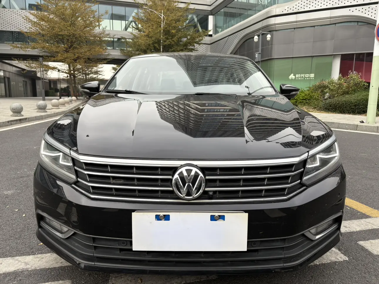 Volkswagen Passat  из Китая