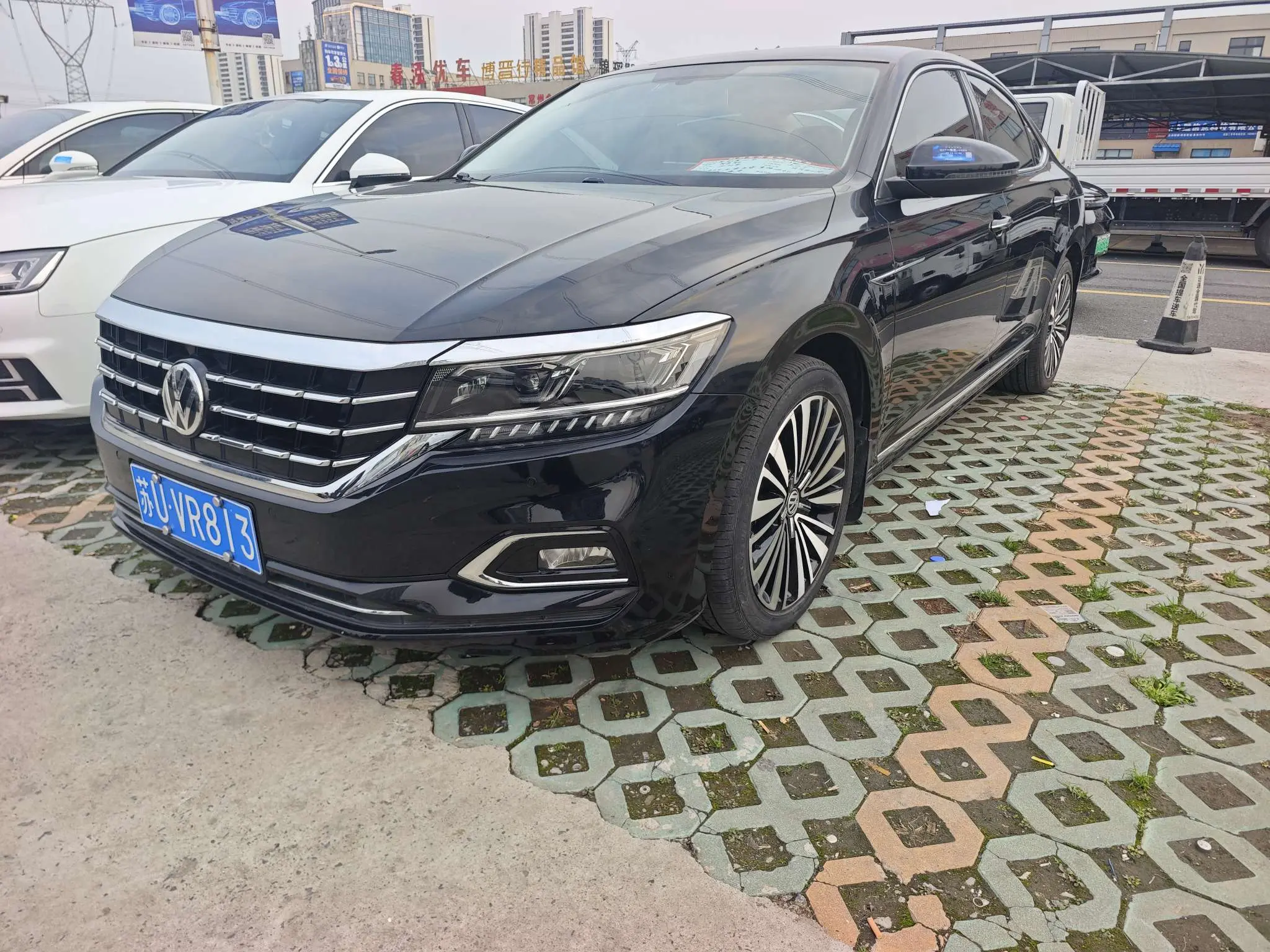 Volkswagen Passat  из Китая