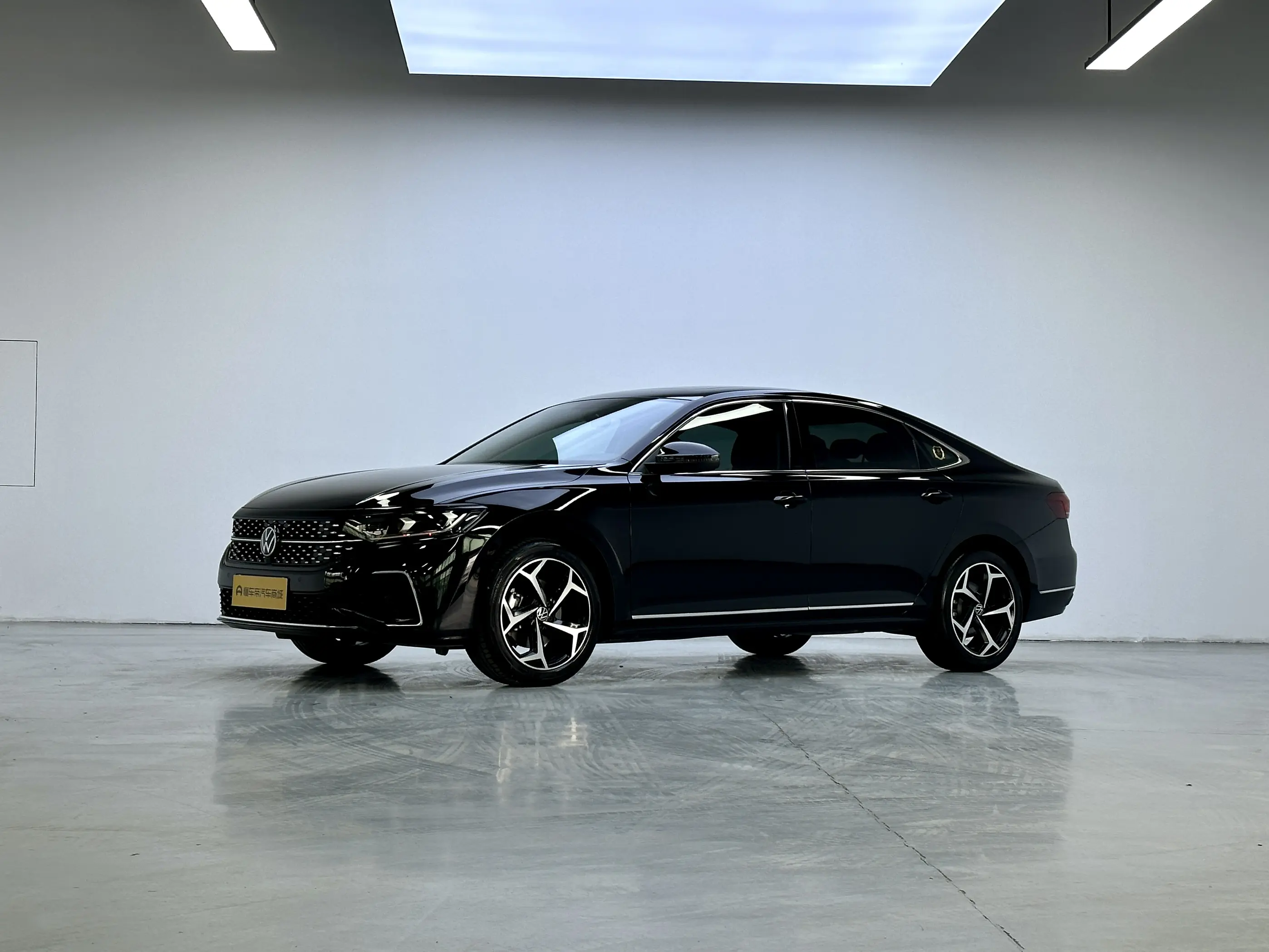 Volkswagen Passat  из Китая