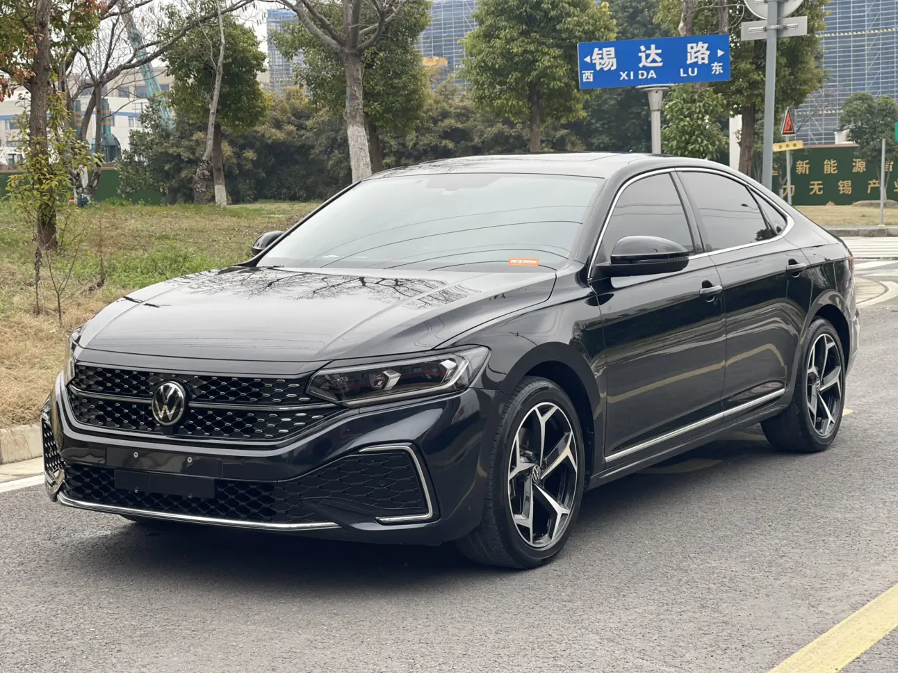 Volkswagen Passat  из Китая