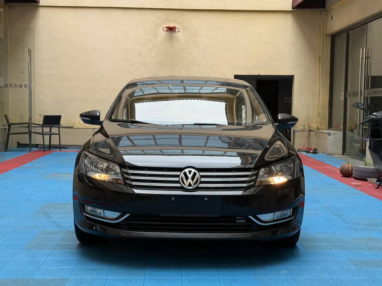 Volkswagen Passat  из Китая