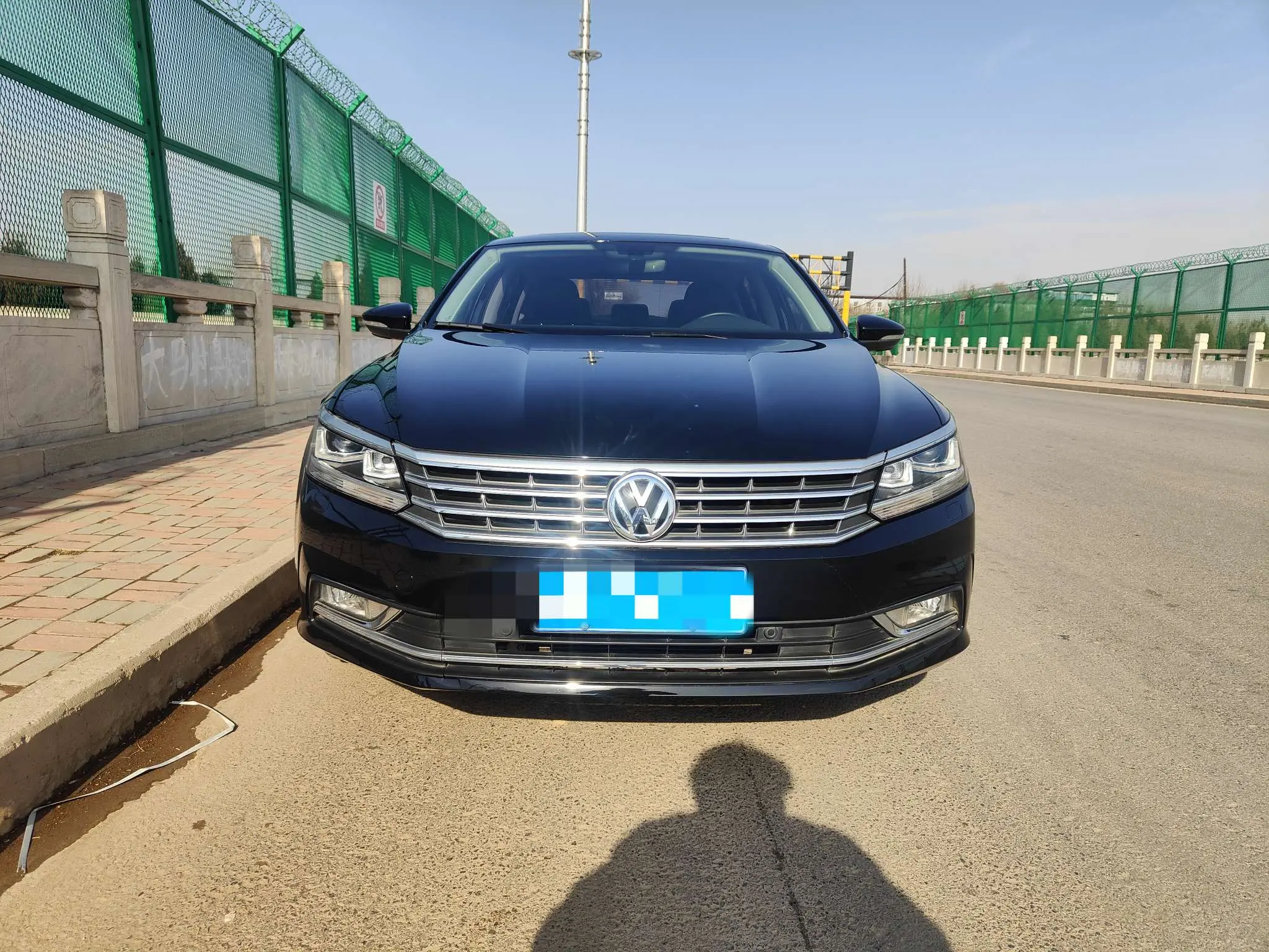 Volkswagen Passat  из Китая
